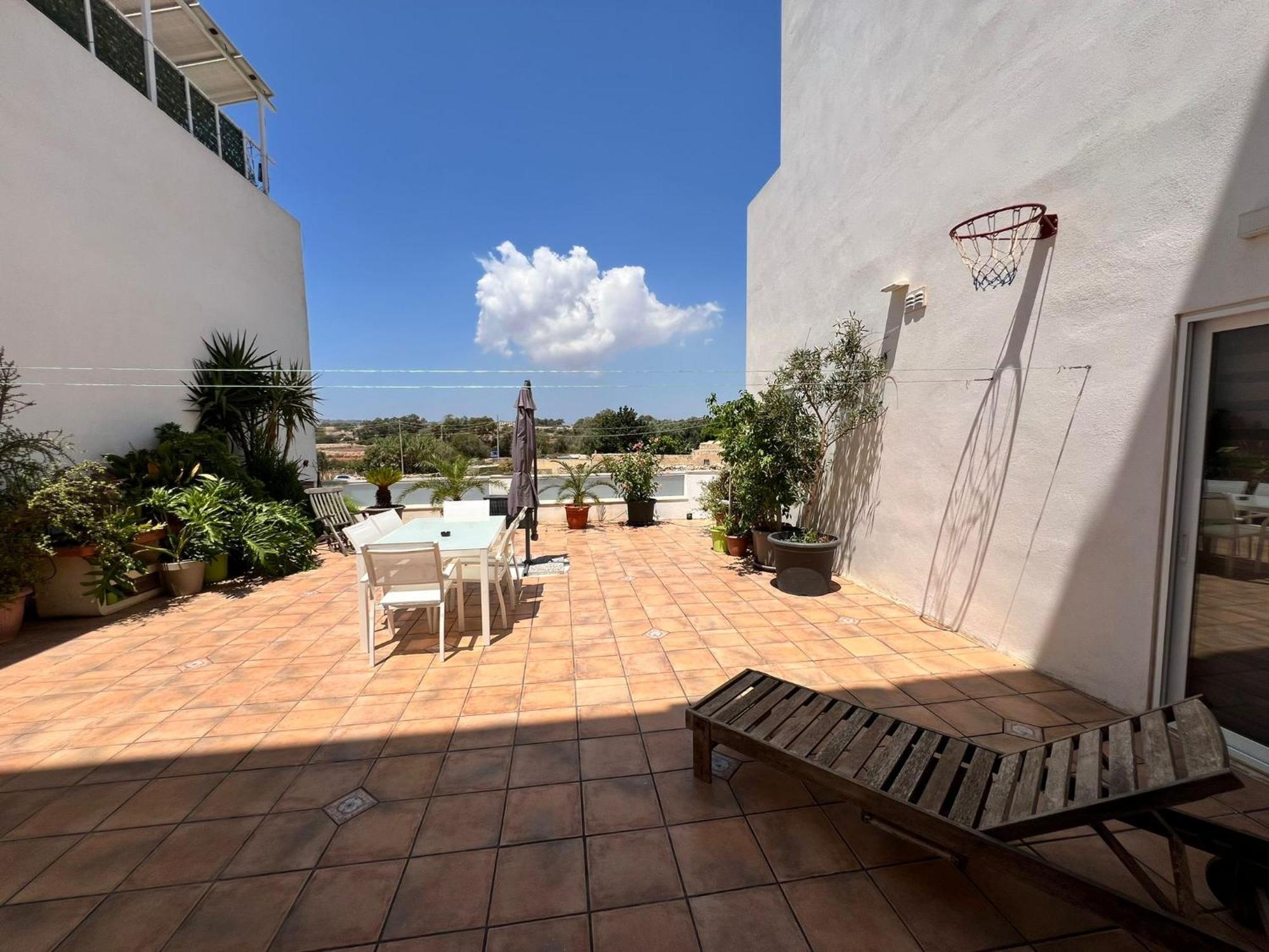 Carousel Apartments Qrendi Exterior foto